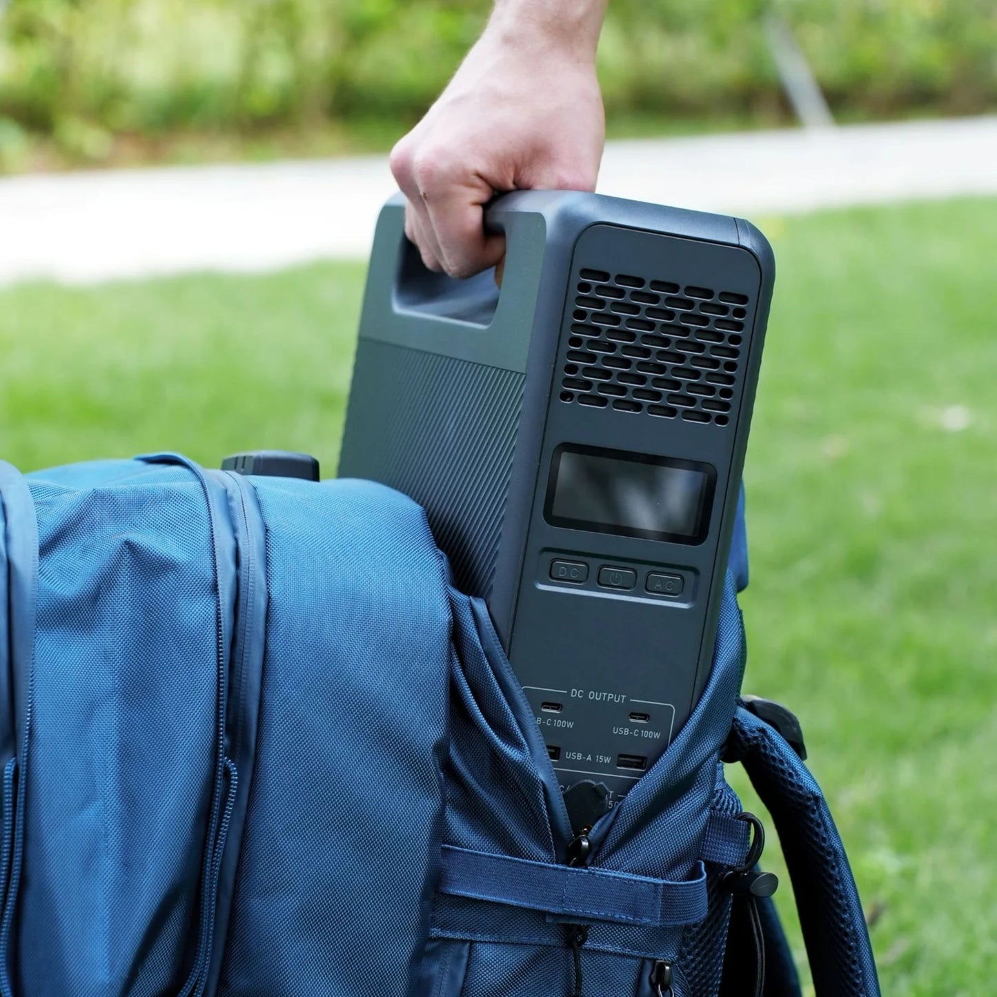 Bluetti Handsfree 2 Backpack Power Station | 512WH